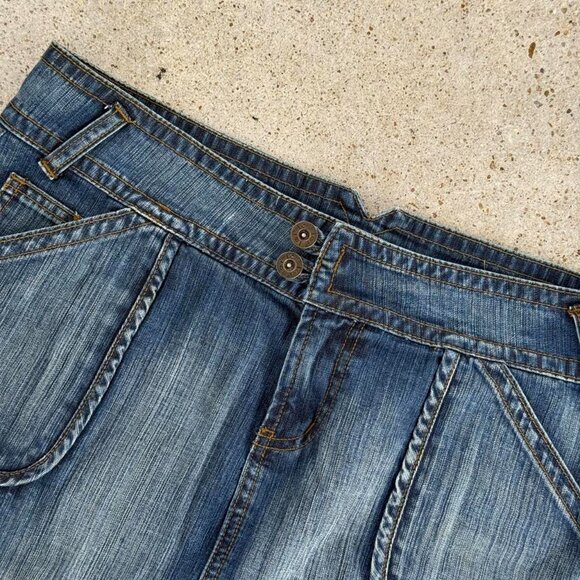 2000s denim pleated mini skirt - Picture 3 of 6